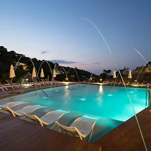 talaia-plaza-ecoresort-begur.catalonia-hotels.com/