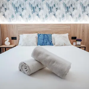 sweet-lloret-suites.catalonia-hotels.com/
